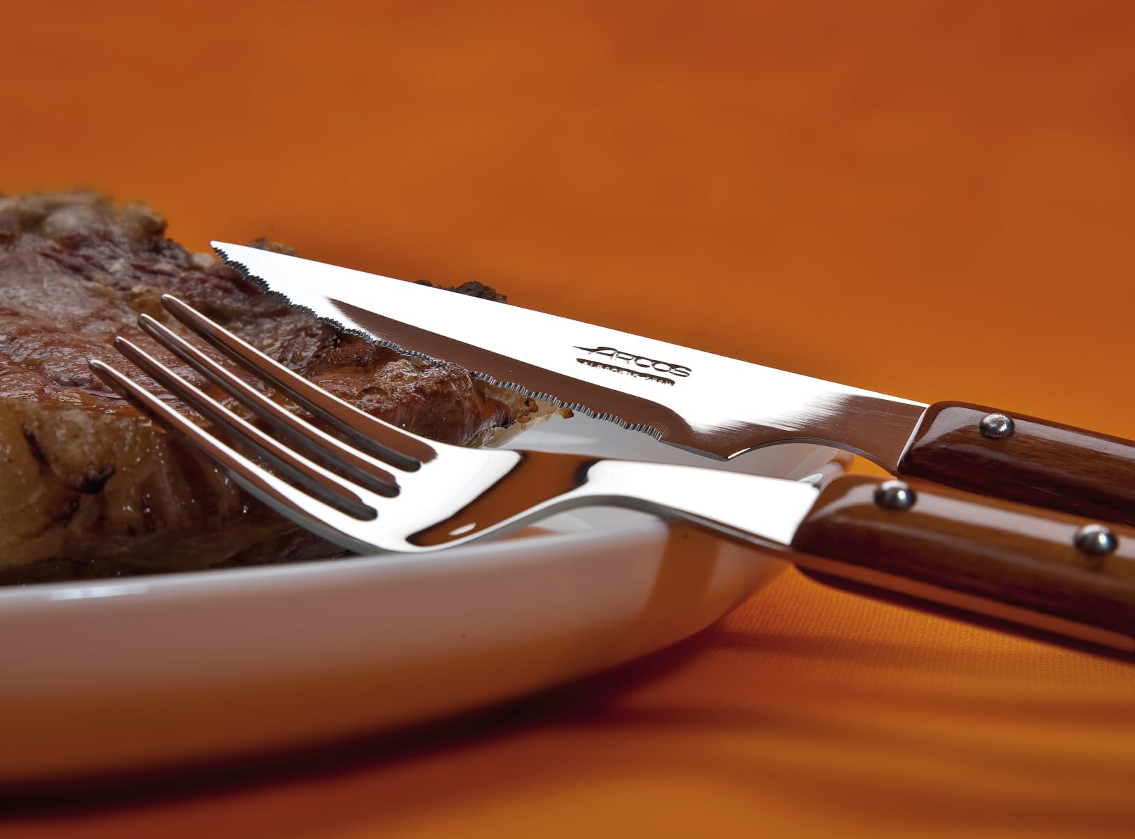 Arcos Steak Set 12 pieces 4 Inch Nitrum Stainless Steel. Ergonomic Polyoxymethylene POM Handle and 110 mm knife Blade. Pocket Knife Pack with Pearl Edge for Cutting Meat. Series Mesa. Color Brown - Image 8